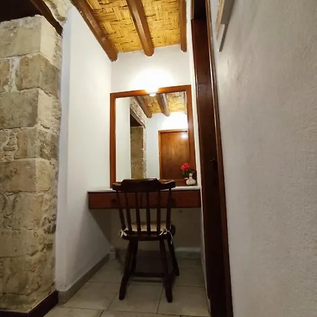 Villa Nicolas Lysos