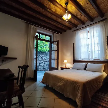 Villa Nicolas Lysos